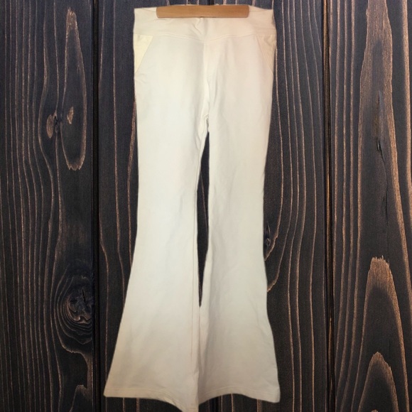 Bell pants with leather trim - Picture 2 of 4